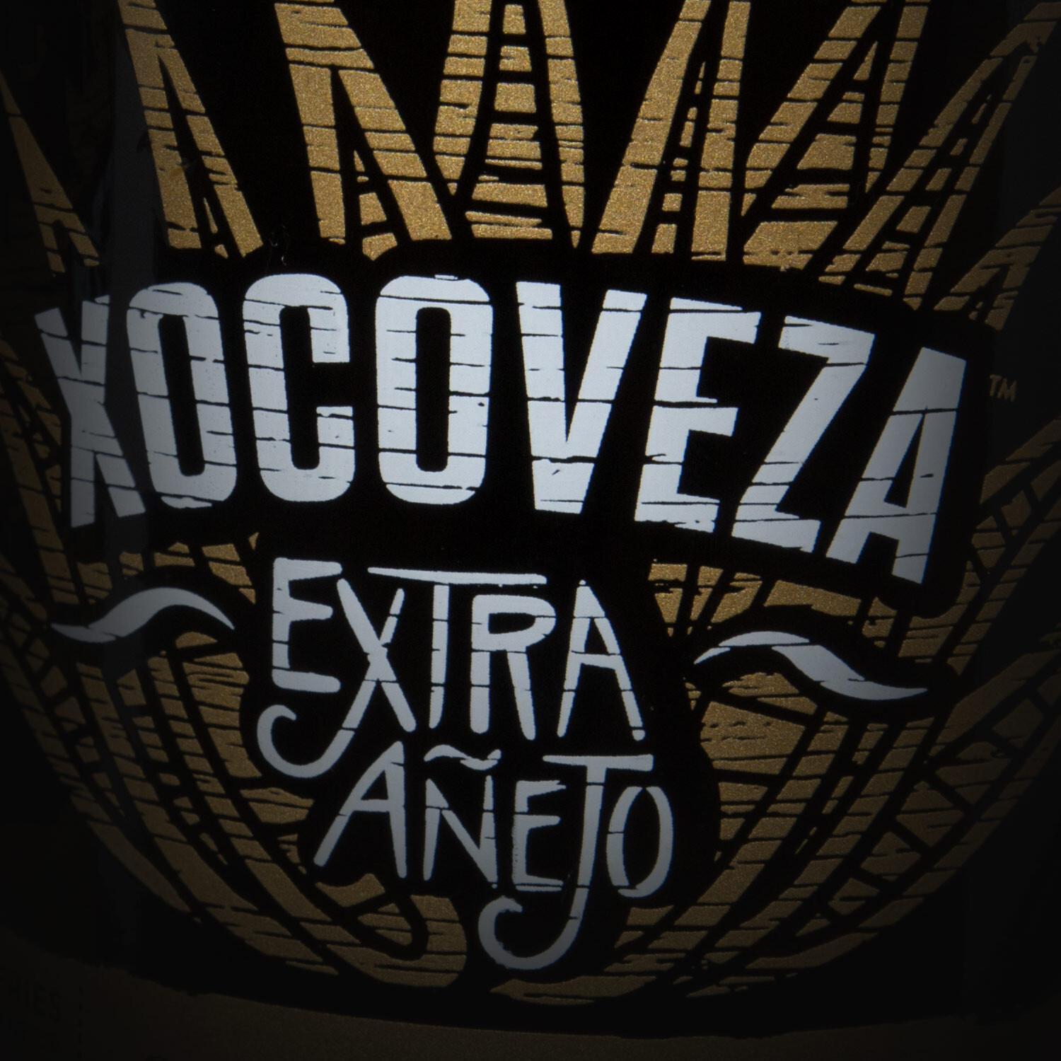 Xocoveza Extra Añejo close-up