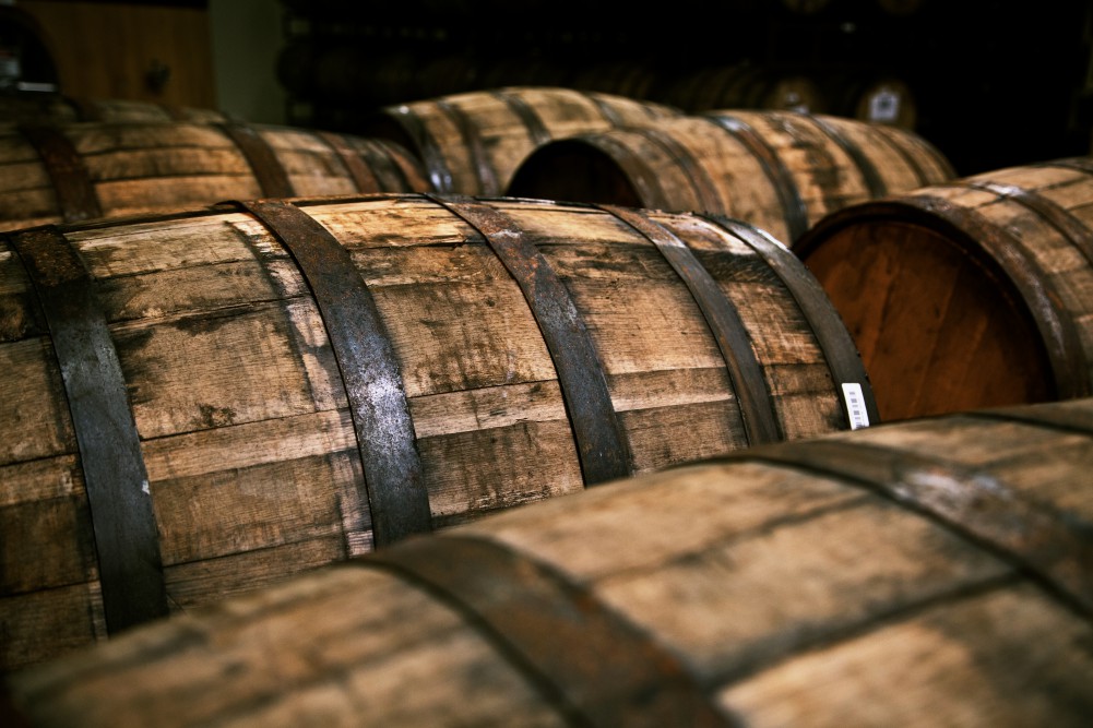 Bourbon Aging Barrel: What You Need to Know