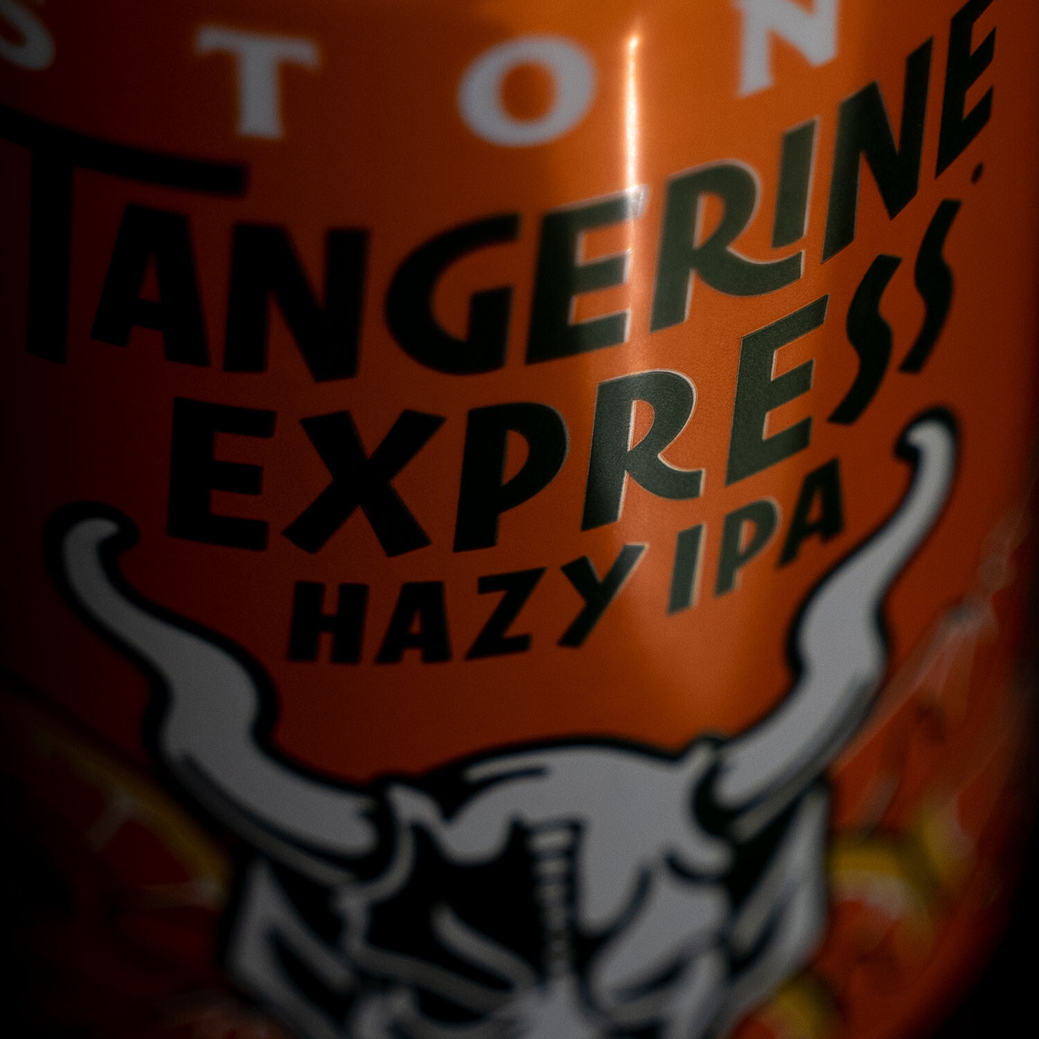 Stone Tangerine Express Hazy IPA close-up