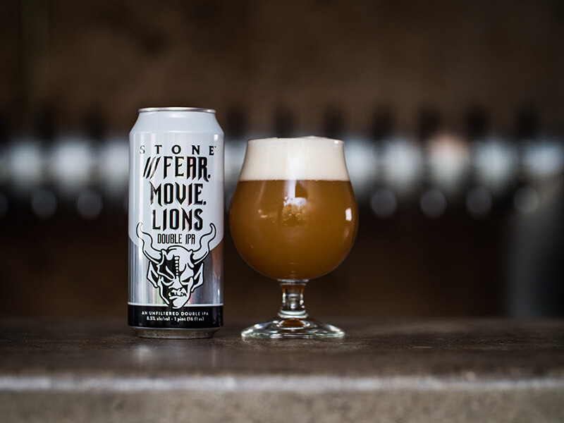 ///Fear.Movie.Lions Double IPA glass and can