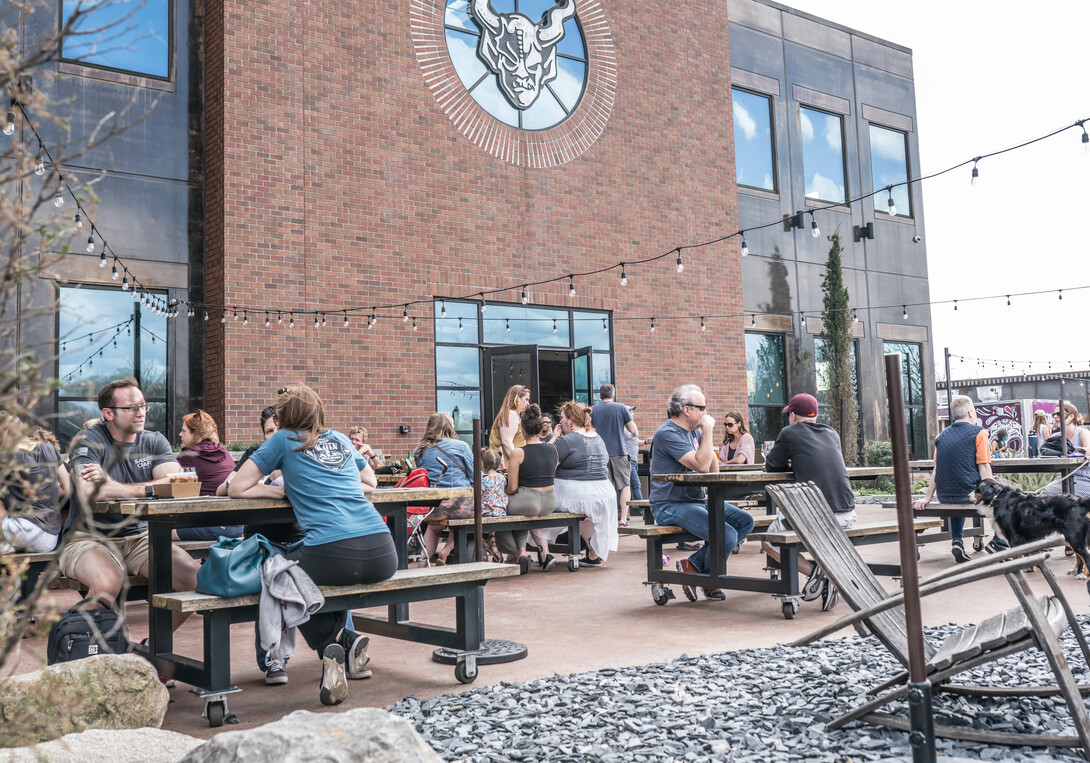 stone brewing tap room - richmond