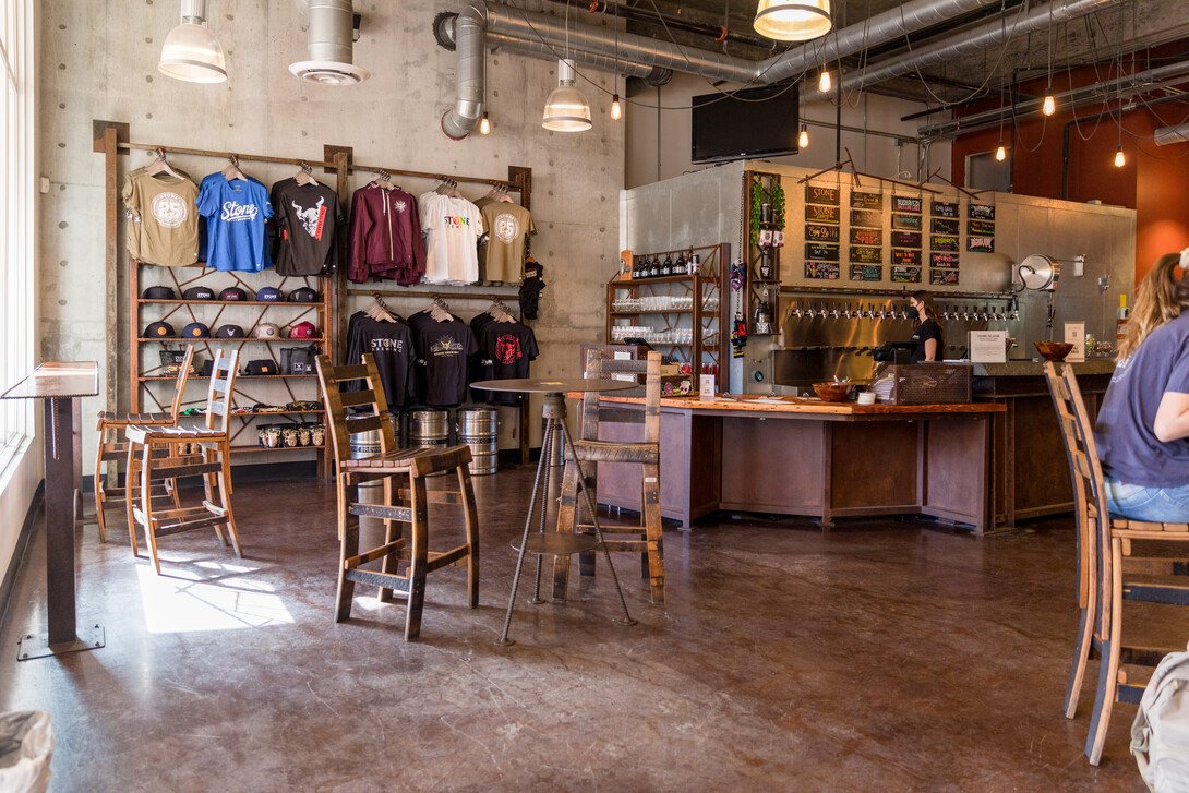 stone brewing tap room - pasadena